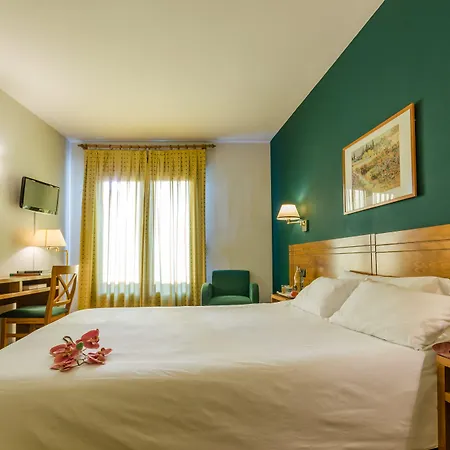 Yit Conquista De 3* Toledo