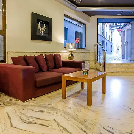 Hotel Yit Conquista De