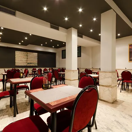 Отель Yit Conquista De Толедо