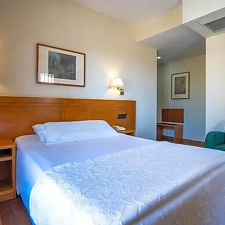 Yit Conquista De 3* Toledo