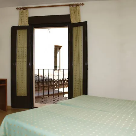 Отель Yit Conquista De Толедо